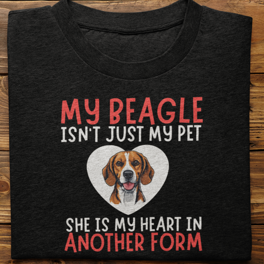 Beagle : My Beagle Isn't Just Tshirt Unisex(she)