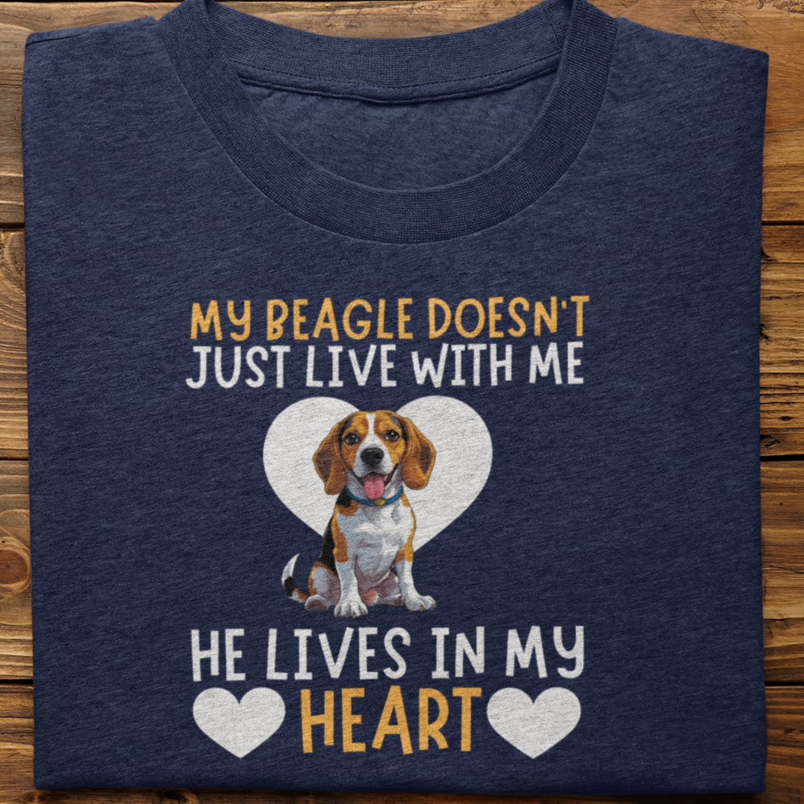 Beagle : My beagle Doesn't Just Live Tshirt Unisex(He)