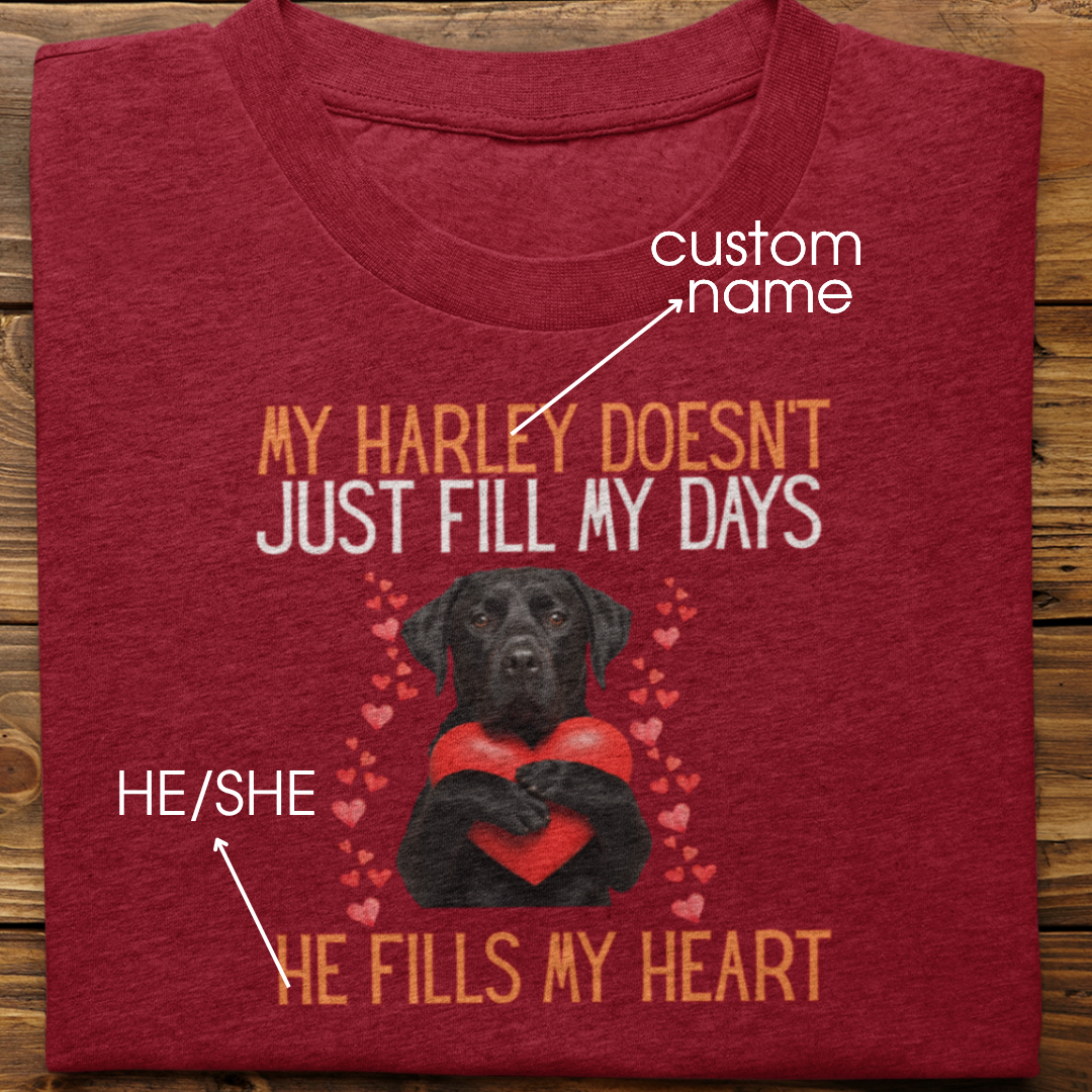 Labrador Retriever : He Fills My Heart Tshirt Unisex(Black)