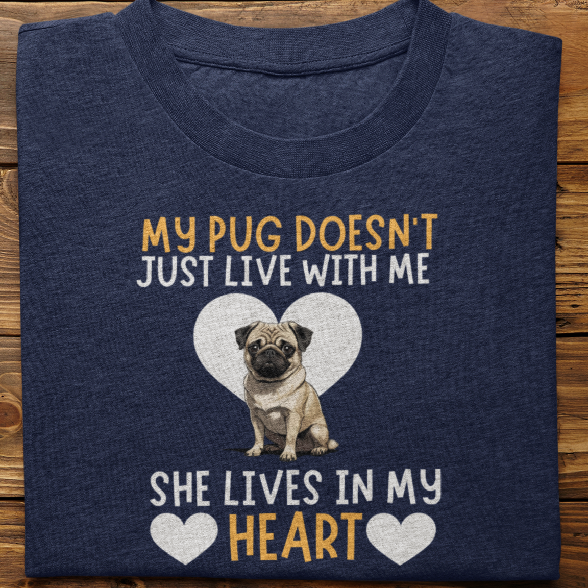 Pug : My Pug Doesn't Just Live Tshirt Unisex(She)