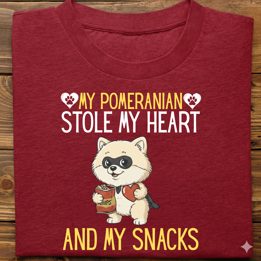 Pomeranian : Stole My Snacks Tshirt Unisex