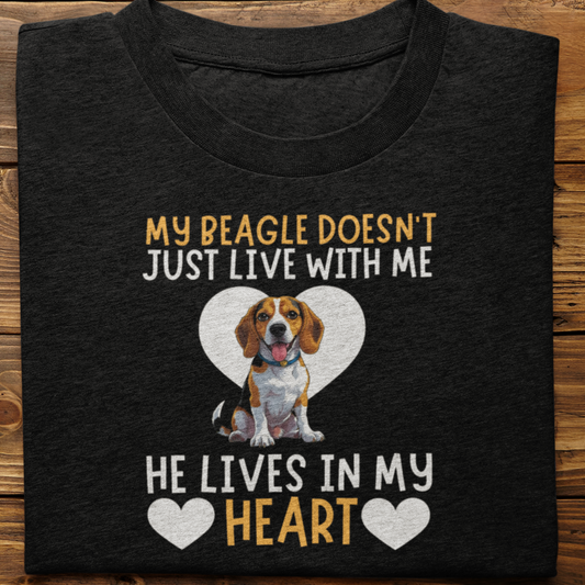 Beagle : My beagle Doesn't Just Live Tshirt Unisex(He)