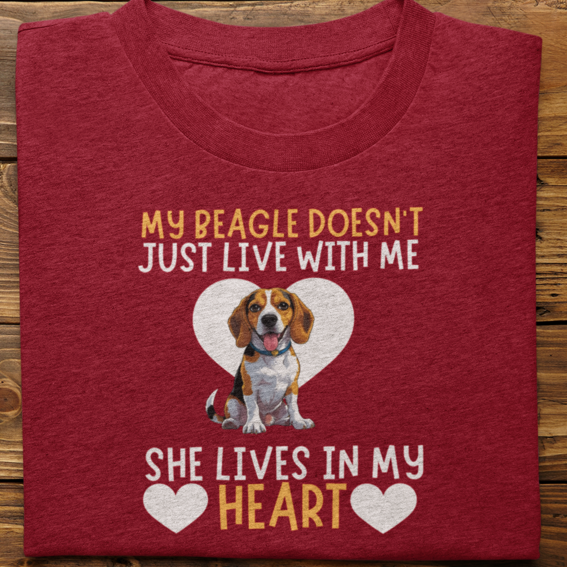 Beagle : My beagle Doesn't Just Live Tshirt Unisex(She)