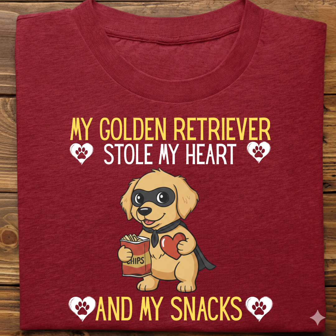 Golden Retriever : Stole My Snacks Tshirt Unisex