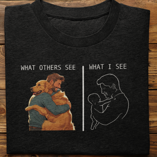 Golden Retriever : What Others See Tshirt Unisex(Male)