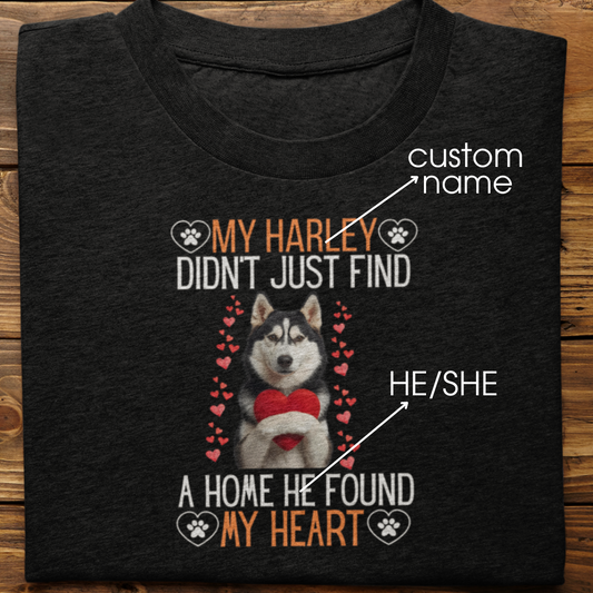 Husky : He Found My Heart Tshirt Unisex(Black)