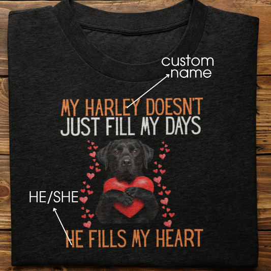 Labrador Retriever : He Fills My Heart Tshirt Unisex(Black)
