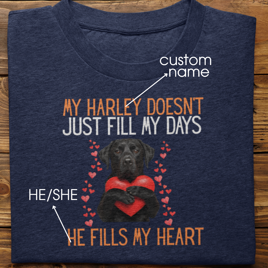 Labrador Retriever : He Fills My Heart Tshirt Unisex(Black)