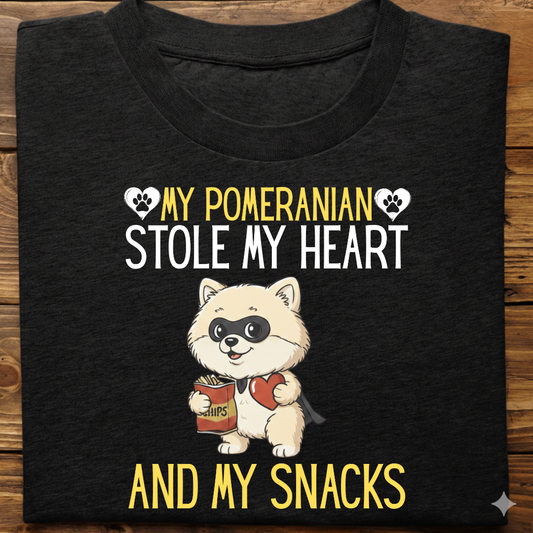 Pomeranian : Stole My Snacks Tshirt Unisex