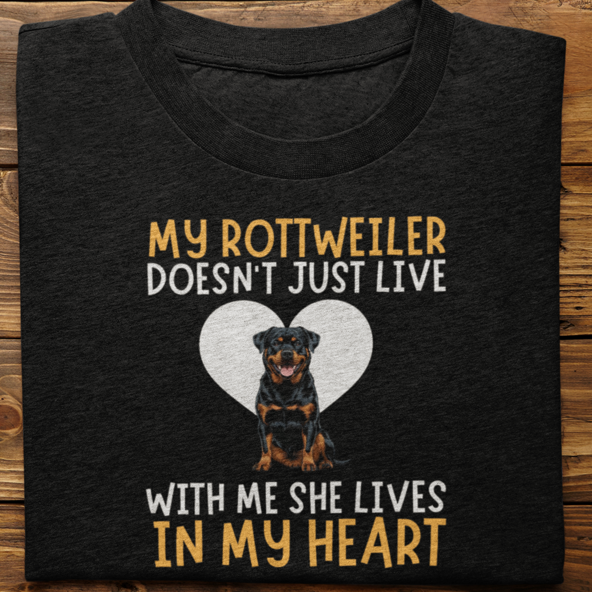 Rottweiler  : My Rottweiler Doesn't Just Live Tshirt Unisex(She)