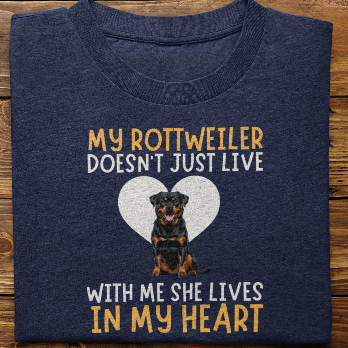 Rottweiler  : My Rottweiler Doesn't Just Live Tshirt Unisex(She)