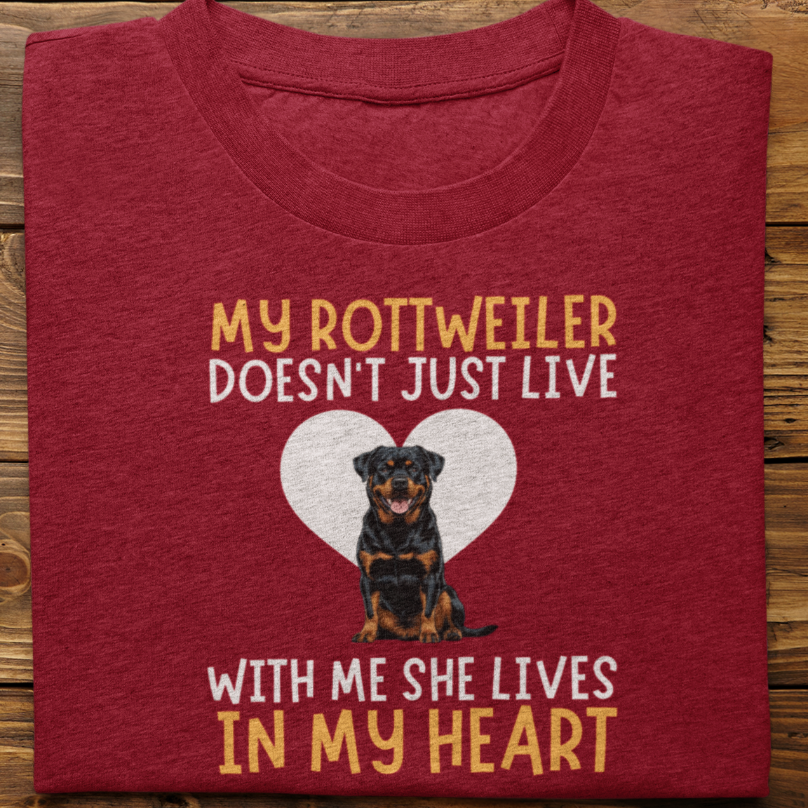 Rottweiler  : My Rottweiler Doesn't Just Live Tshirt Unisex(She)